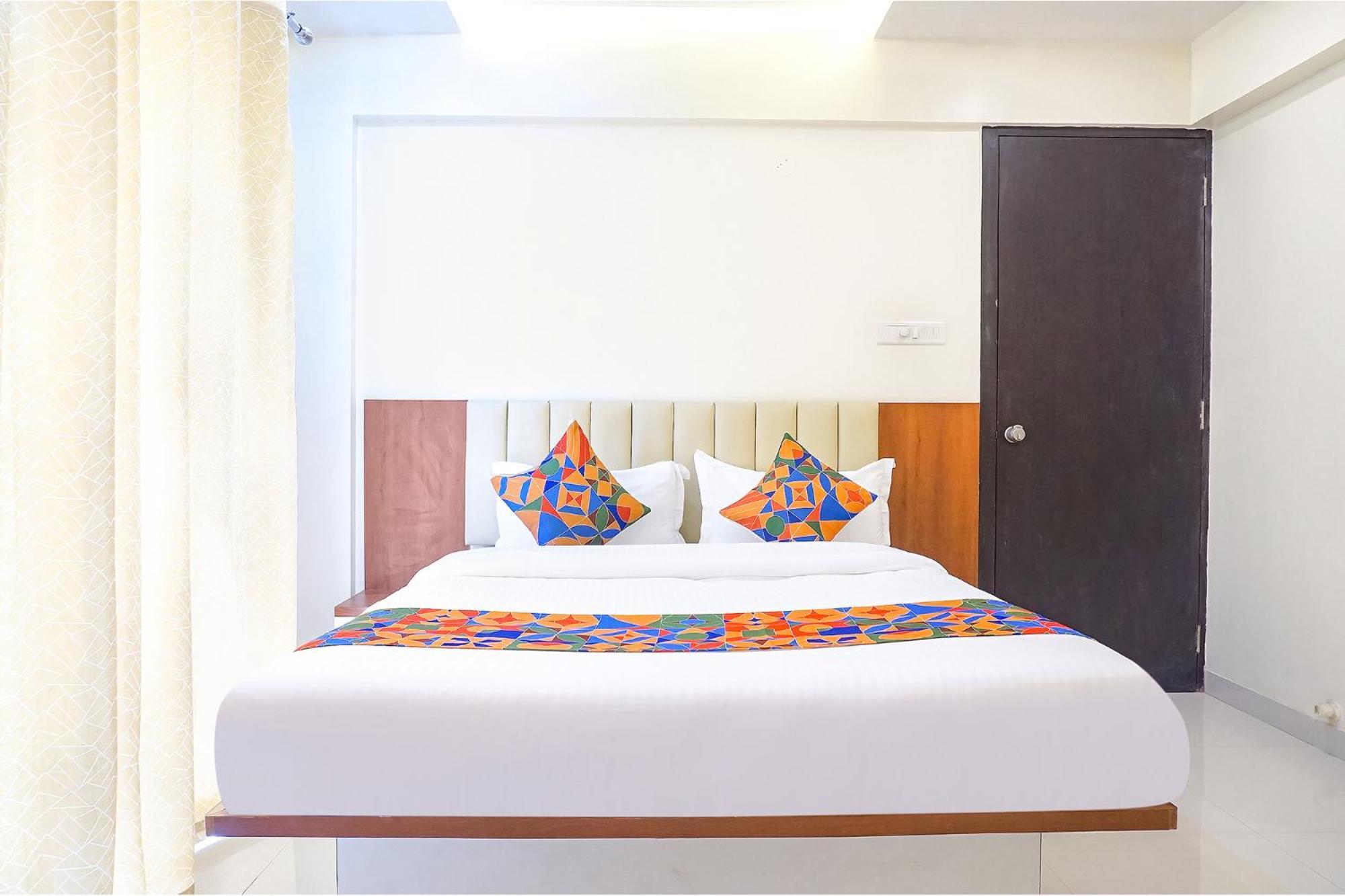 Fabhotel Majestic Luxurious - Nr Rajaram Bhiku Pathare Stadium Pune Exterior photo